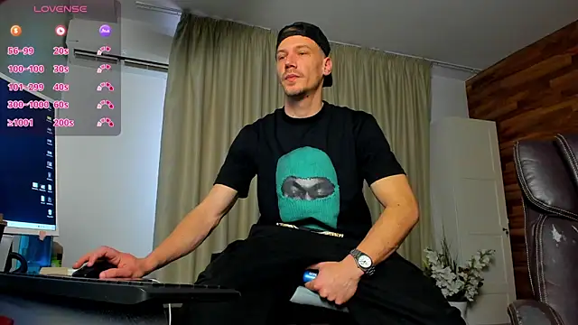 MateoBenjaminX online show from 8, 2, 2026