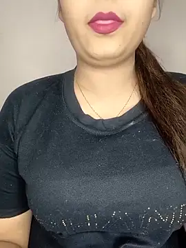 Shanaya Hotty online show from 23, 11, 2025