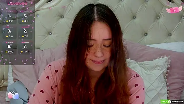 MiriaamWhite online show from 28, 9, 2025