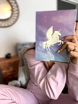 Snapshot of Mia_Ethan chatting on 23, 10, 2025 Mia Ethan online show from 23, 10, 2025