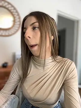 Snapshot of Mia_Ethan chatting on 29, 10, 2025 Mia Ethan online show from 29, 10, 2025