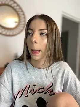 Snapshot of Mia_Ethan chatting on 10, 10, 2025 Mia Ethan online show from 10, 10, 2025