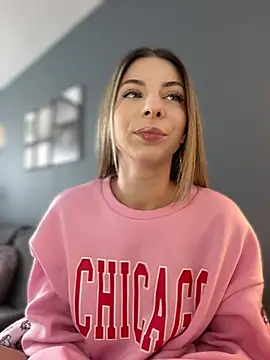 Mia Ethan online show from 21, 3, 2026