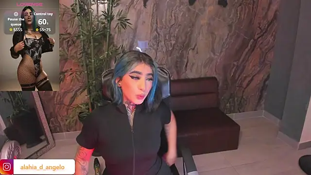 Alahia Dangelo online show from 13, 4, 2026