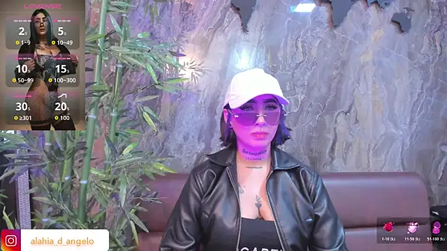 Alahia Dangelo online show from 20, 11, 2025