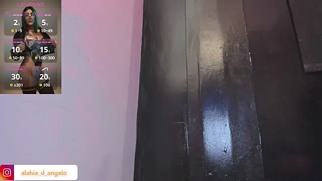 Alahia Dangelo online show from 5, 4, 2026