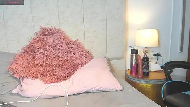  maria foxx  online show from 10, 3, 2026