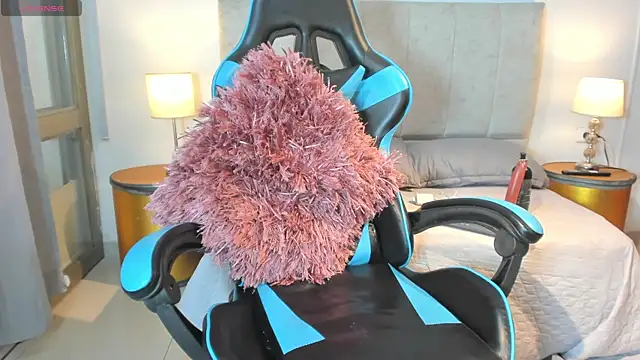  maria foxx  online show from 10, 1, 2026