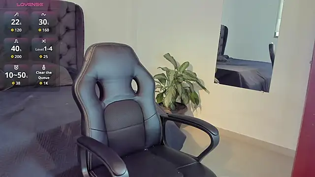  maria foxx  online show from 20, 10, 2025