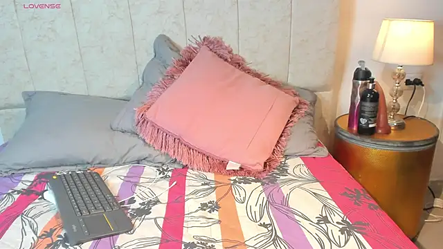  maria foxx  online show from 27, 3, 2026