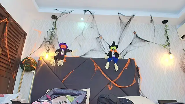 sandy rivas online show from 18, 10, 2025