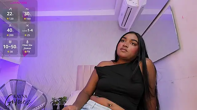 Snapshot of kayna_gomez chatting on 15, 10, 2025 kayna gomez online show from 15, 10, 2025