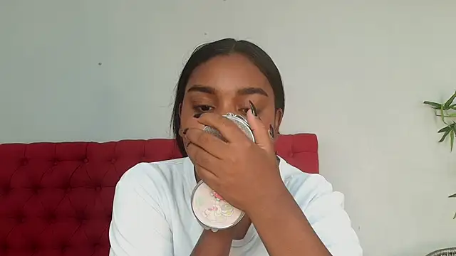 Snapshot of kayna_gomez chatting on 21, 7, 2026 kayna gomez online show from 21, 7, 2026