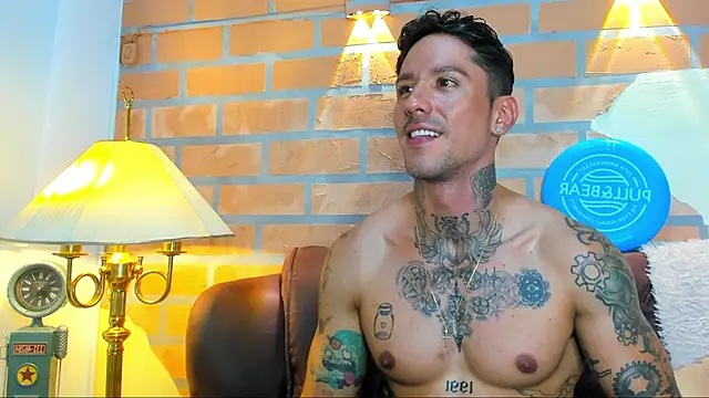 Snapshot of Dylanstonne chatting on 26, 2, 2025 Dylanstonne online show from 26, 2, 2025