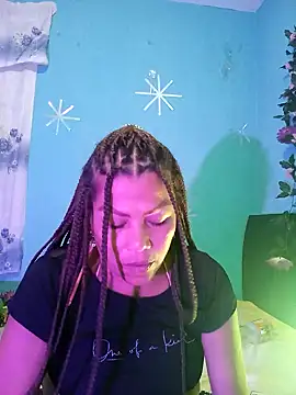 dulcesilvana10 online show from 10, 12, 2024