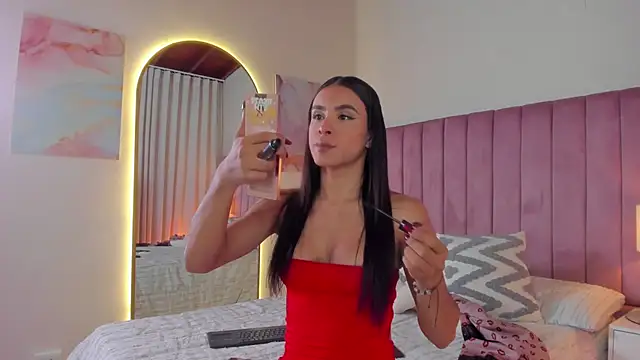 Aleja arango1 online show from 28, 11, 2025