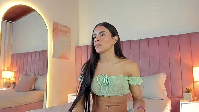 Aleja arango1 online show from 27, 1, 2025