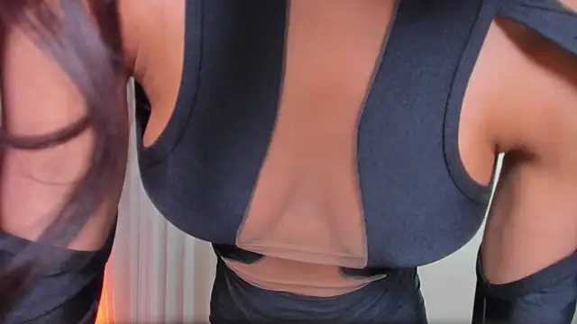 Aleja arango1 online show from 31, 1, 2026