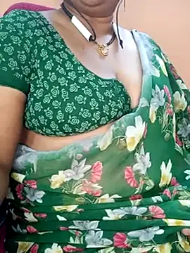 Snapshot of Sexy-Telugunayana2 chatting on 6, 3, 2025 Sexy-Telugunayana2 online show from 6, 3, 2025