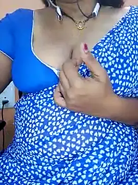 Snapshot of Sexy-Telugunayana2 chatting on 17, 2, 2025 Sexy-Telugunayana2 online show from 17, 2, 2025
