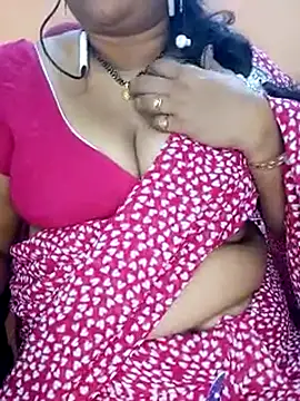 Snapshot of Sexy-Telugunayana2 chatting on 14, 3, 2025 Sexy-Telugunayana2 online show from 14, 3, 2025