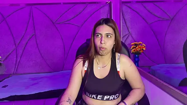 Tammy Blackk online show from 25, 11, 2025