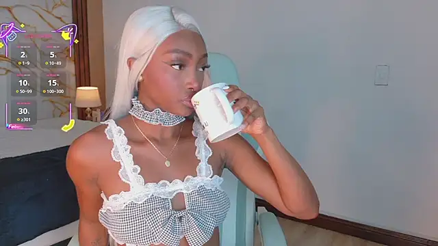 ahvi ebony online show from 12, 3, 2026