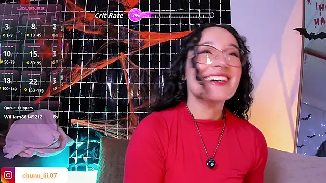 chunn liioo online show from 26, 10, 2025