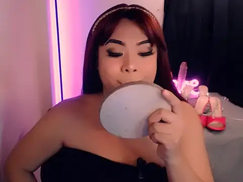 Nathalie Heartxoxo69 online show from 25, 3, 2026