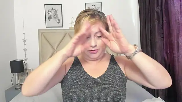 MonyCassius online show from 4, 6, 2026