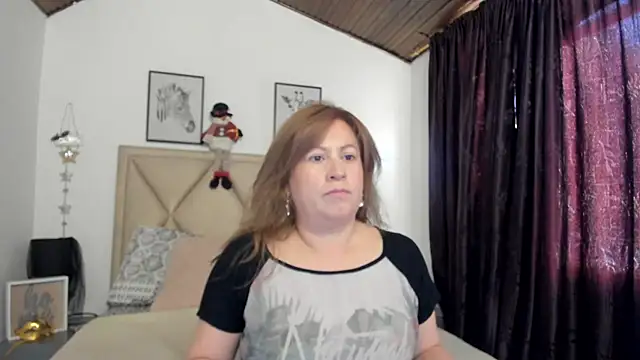 MonyCassius online show from 1, 12, 2025