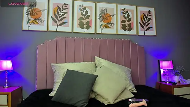 Arianny DH online show from 20, 2, 2025