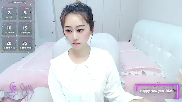 Sexyxiao 520 online show from 2, 3, 2025