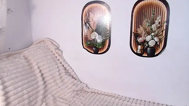 Snapshot of bellaa_love_ chatting on 29, 4, 2026 bellaa love online show from 29, 4, 2026