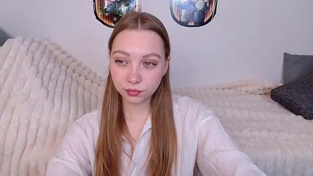 bellaa love  online show from 13, 4, 2026