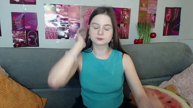 Snapshot of MilanaRoza chatting on 1, 5, 2026 MilanaRoza online show from 1, 5, 2026