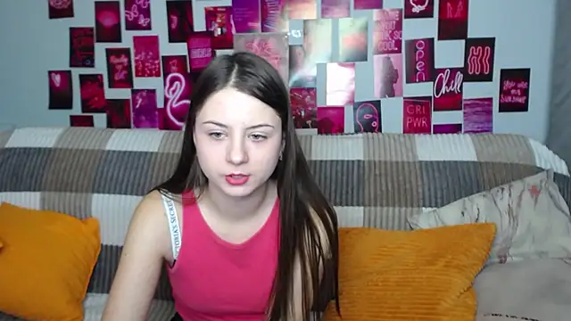 Snapshot of MilanaRoza chatting on 10, 2, 2025 MilanaRoza online show from 10, 2, 2025