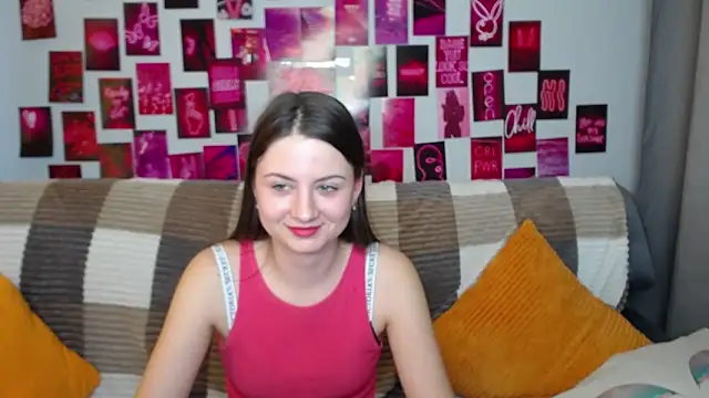 Snapshot of MilanaRoza chatting on 1, 3, 2025 MilanaRoza online show from 1, 3, 2025