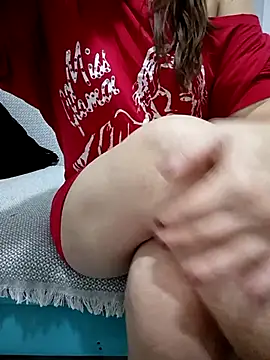 Snapshot of simay1111 chatting on 26, 11, 2025 simay1111 online show from 26, 11, 2025