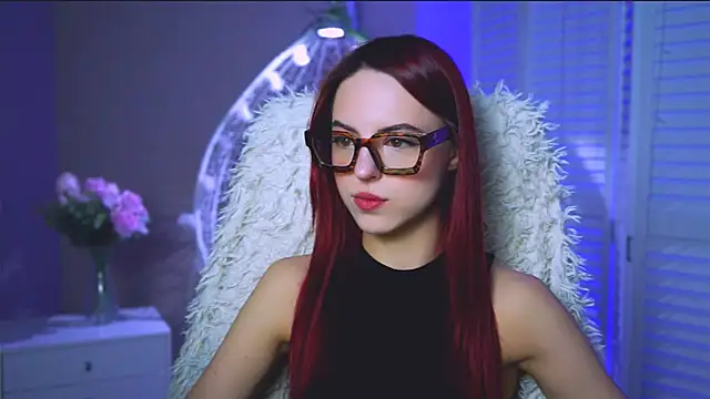 Snapshot of evanellson chatting on 29, 10, 2025 evanellson online show from 29, 10, 2025