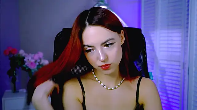 Snapshot of evanellson chatting on 29, 11, 2025 evanellson online show from 29, 11, 2025