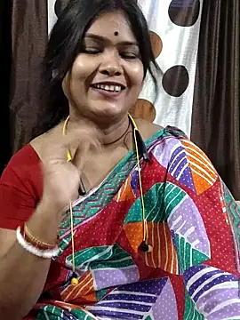 Snapshot of yoursweety09 chatting on 8, 5, 2026 yoursweety09 online show from 8, 5, 2026