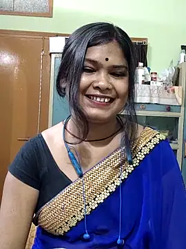 yoursweety09 online show from 18, 4, 2026