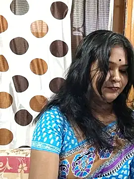 Snapshot of yoursweety09 chatting on 14, 10, 2025 yoursweety09 online show from 14, 10, 2025