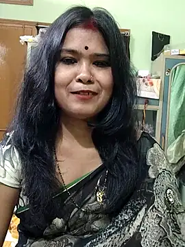 Snapshot of yoursweety09 chatting on 24, 10, 2025 yoursweety09 online show from 24, 10, 2025