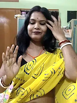 Snapshot of yoursweety09 chatting on 9, 11, 2025 yoursweety09 online show from 9, 11, 2025