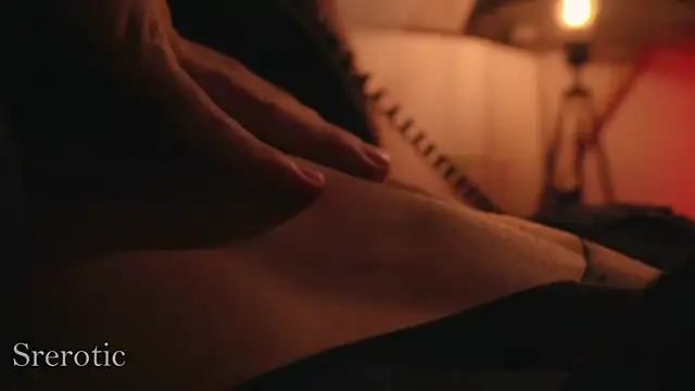  srerotic online show from 15, 12, 2025