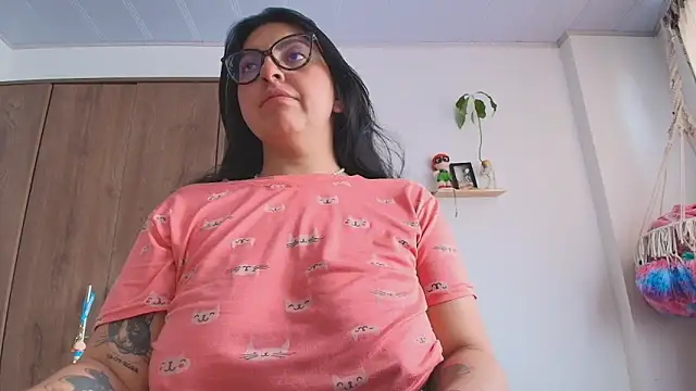 Vioolletta online show from 9, 4, 2026