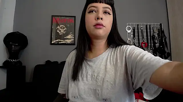 Carla Phoenix online show from 26, 5, 2026