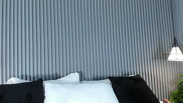 JessicaMilan online show from 27, 11, 2025